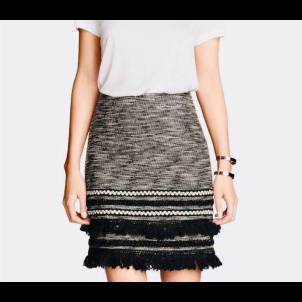 Black and white tweed skirt